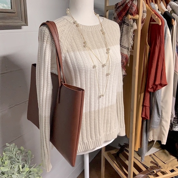 GAP Sweaters - Gorgeous Gap Color Block Sweater Size M